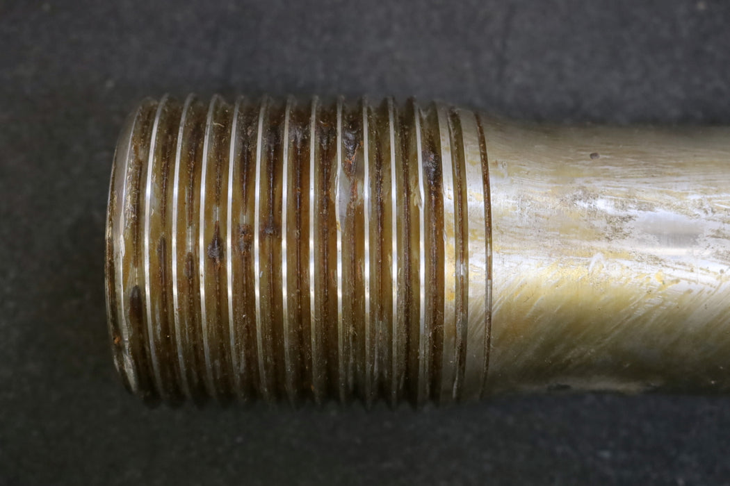 Bild des Artikels Sechskantschraube-mit-Flansch-und-Dehnschaft-und-Innenbohrung-M80x6x450mm