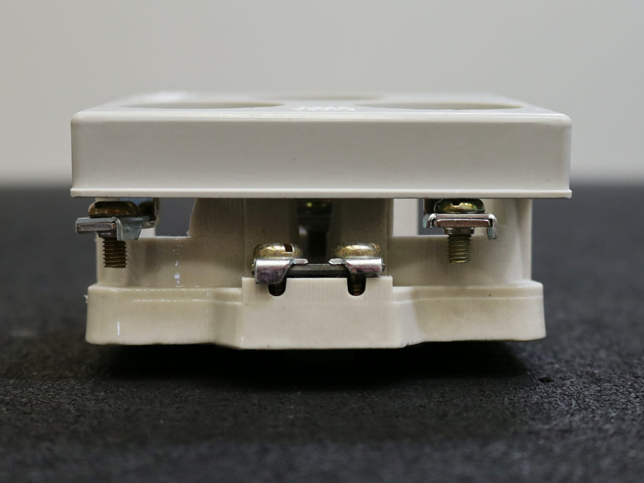 Bild des Artikels RZB-Schraubsicherungshalter-06-3312-3x25A-500V-unbenutzt