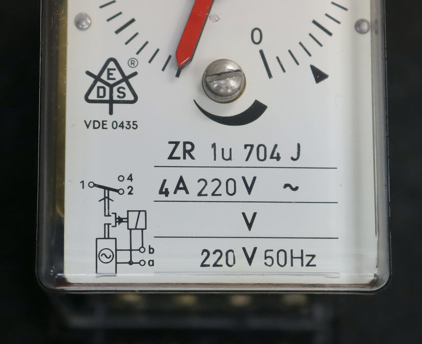 Bild des Artikels DOLD-Zeitrelais-ZR1-u-704-J-220VAC-50Hz-4A-t=0-5sec-unbenutzt-in-OVP