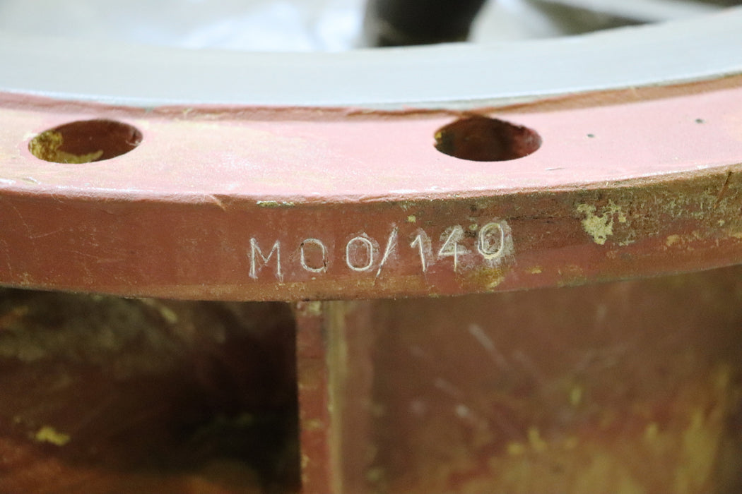 VAG Klappe DN500 PN10 FlanschØ 675mm mit 2 Lagerwellen Ø 50mm Länge 90mm