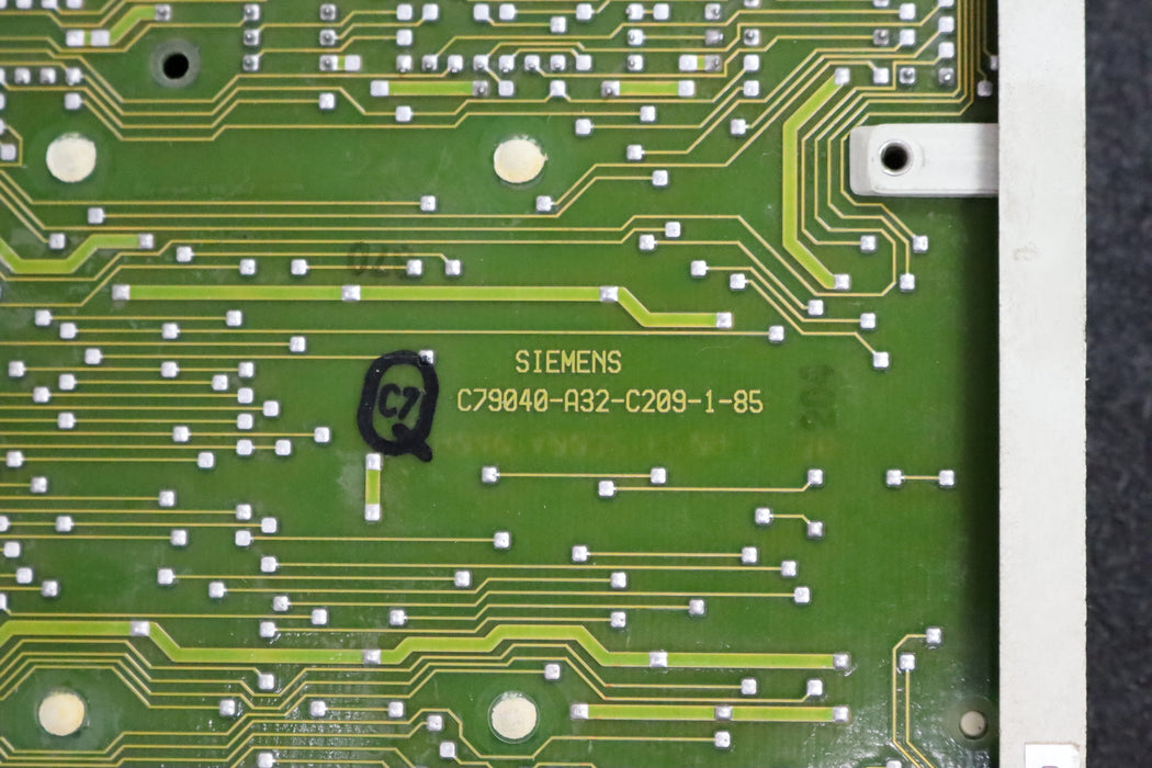 Bild des Artikels SIEMENS-SIMATIC-CPU-6ES5921-1AA21-(HX)-ohne-Einschubplatine-(EPROM)-Ausgabe-3