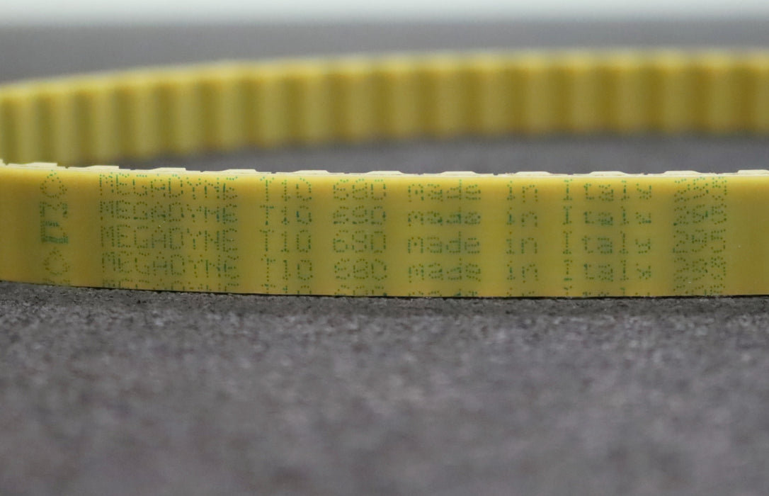 Bild des Artikels MEGADYNE-Zahnriemen-Timing-belt-T10-Breite-16mm-Länge-680mm-unbenutzt
