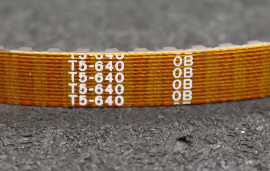 Bild des Artikels 2x-Zahnriemen-2x-Timing-belt-T5-Breite-10mm-Länge-640mm-unbenutzt