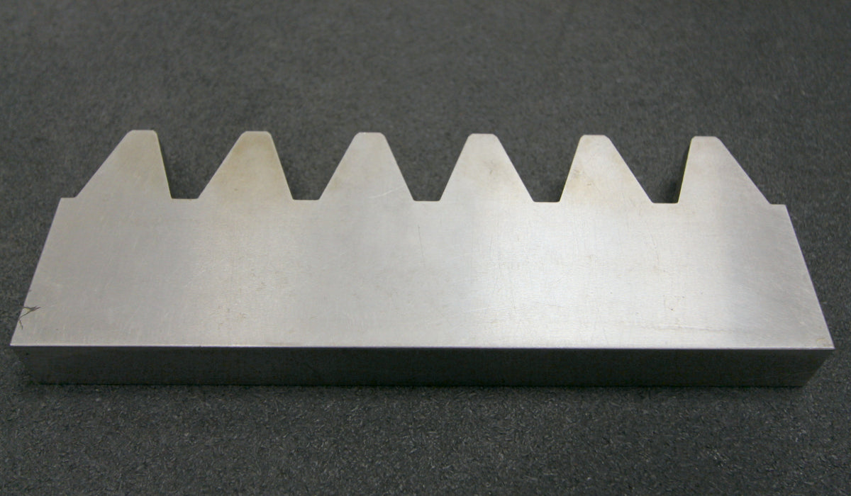 Bild des Artikels DELTAL-Hobelkamm-rack-cutter-für-MAAG-Wälzhobelmaschinen-m=-12,7-EGW-20°-Z=6