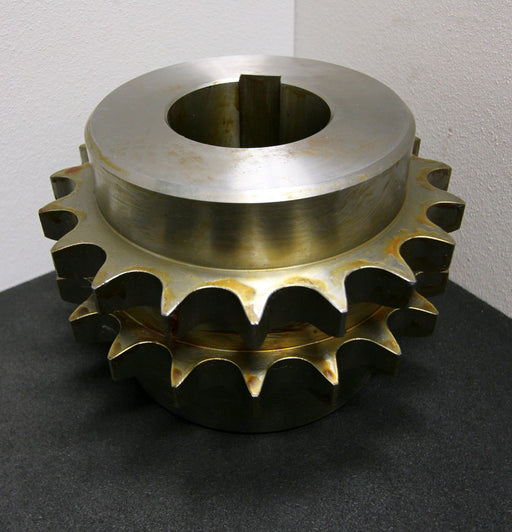 Bild des Artikels Zweifach-Kettenradscheibe-mit-beidseitiger-Nabe-ZRS-für-24B-2-Teilung-1-1/2"x1"