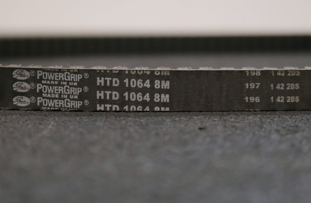 Bild des Artikels GATES-Zahnriemen-Timing-belt-8M-Breite-15mm-Länge-1064mm-unbenutzt
