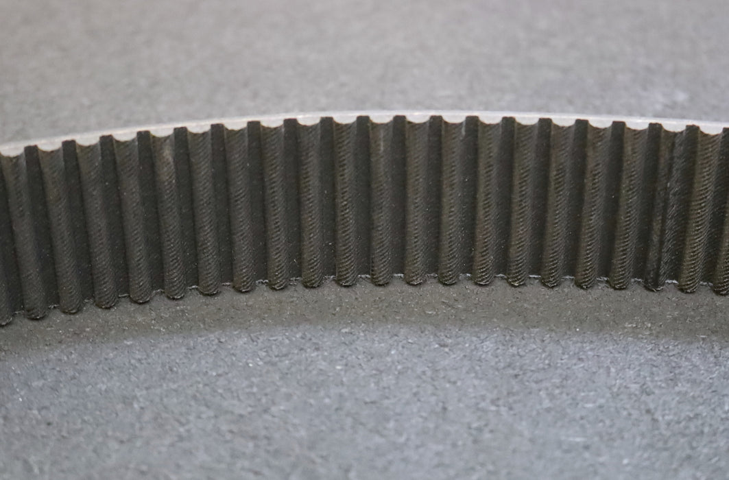 Bild des Artikels GATES-Zahnriemen-Timing-belt-8M-Breite-43mm-Länge-1064mm-unbenutzt