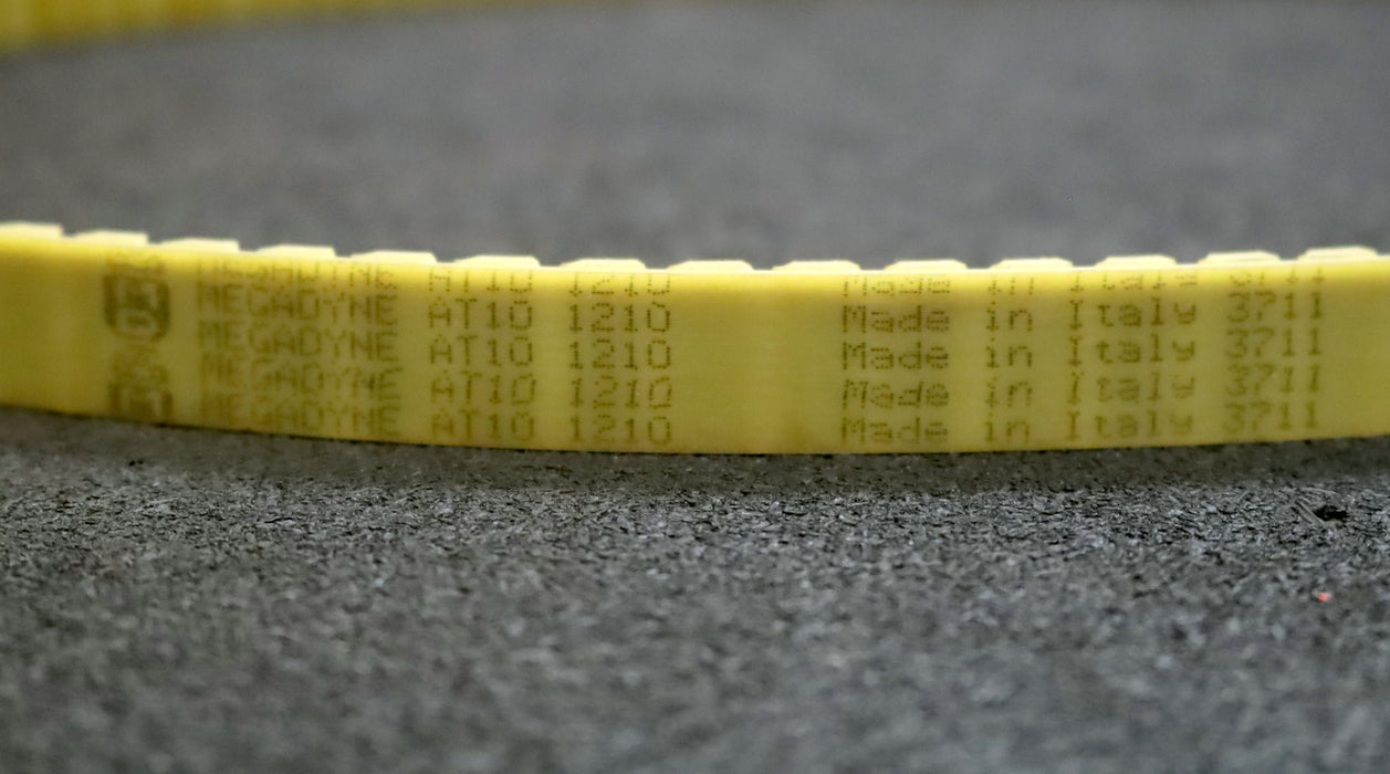 Bild des Artikels MEGADYNE-Zahnriemen-Timing-belt-AT10-Breite-17mm-Länge-1210mm-unbenutzt