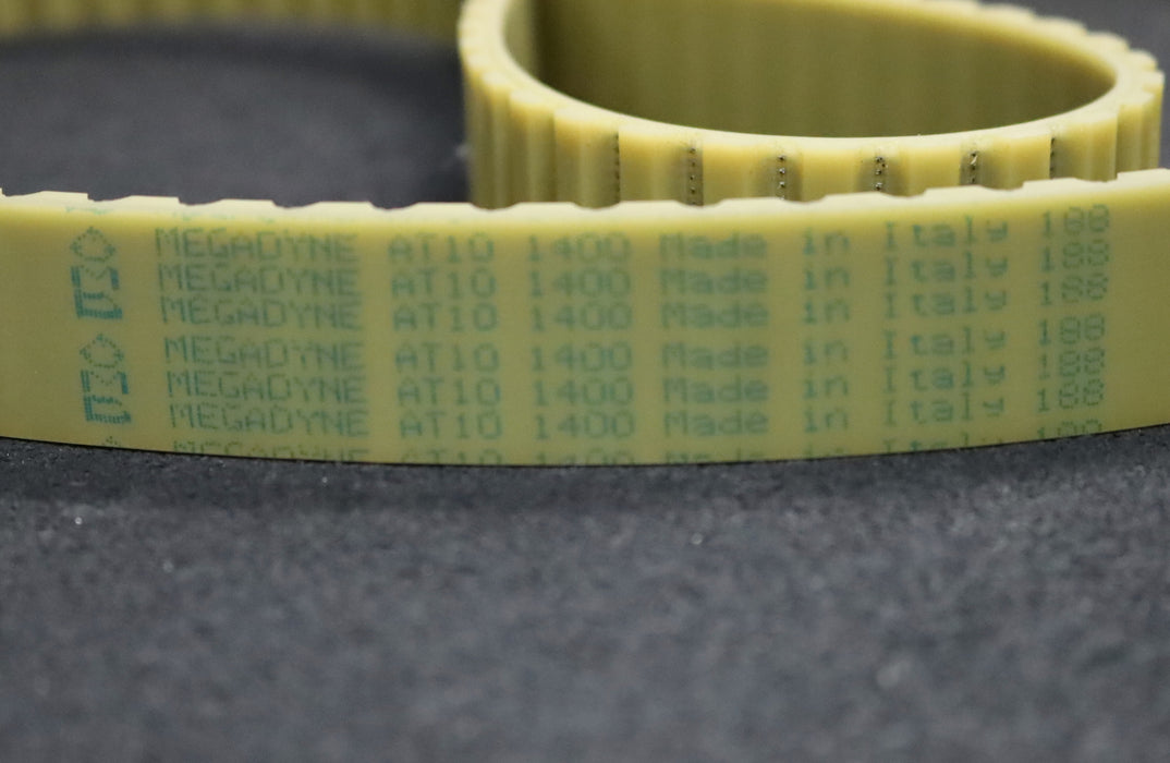 Bild des Artikels MEGADYNE-Zahnriemen-Timing-belt-AT10-Breite-25mm-Länge-1400mm-unbenutzt