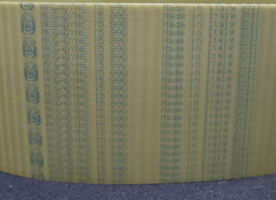 Bild des Artikels MEGADYNE-Zahnriemen-Timing-belt-T5-Breite-85mm-Länge-990mm-unbenutzt