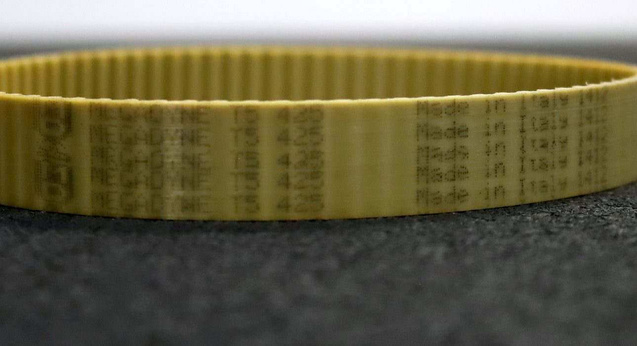 Bild des Artikels MEGADYNE-2x-Zahnriemen-2x-Timing-belt-T5-Breite-19mm-Länge-425mm-unbenutzt