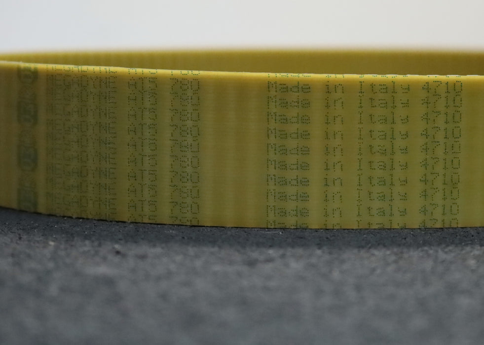 Bild des Artikels MEGADYNE-Zahnriemen-Timing-belt-AT5-Breite-36mm-Länge-780mm-unbenutzt