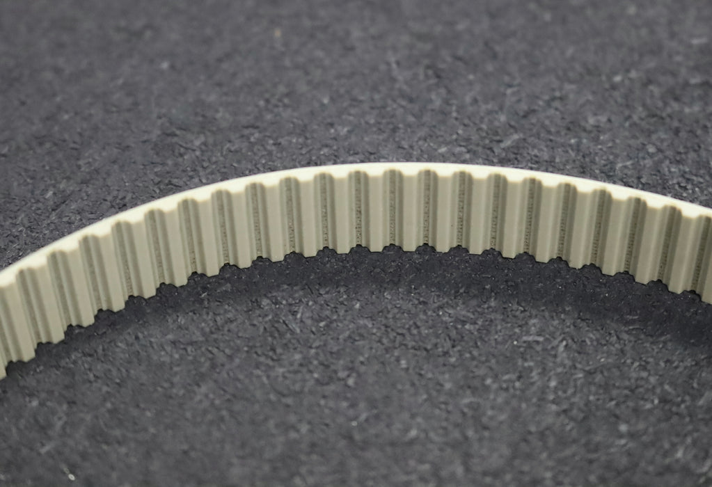 Bild des Artikels MEGADYNE-2x-Zahnriemen-2x-Timing-belt-T5-Breite-16mm-Länge-560mm-unbenutzt