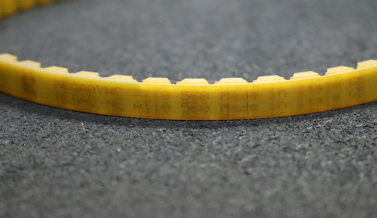 Bild des Artikels MEGADYNE-2x-Zahnriemen-2x-Timing-belt-AT10-Breite-10mm-Länge-560mm-unbenutzt