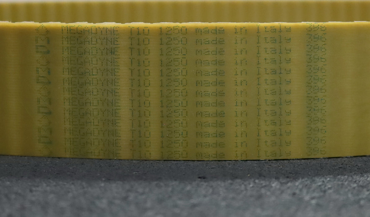 Bild des Artikels MEGADYNE-Zahnriemen-Timing-belt-T10-Breite-47mm-Länge-1250mm-unbenutzt
