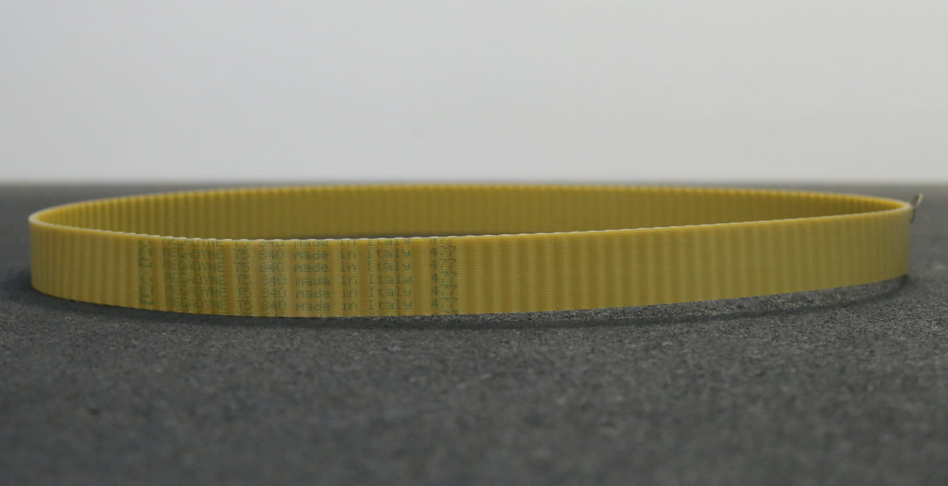 Bild des Artikels MEGADYNE-Zahnriemen-Timing-belt-T5-Breite-22mm-Länge-840mm-unbenutzt