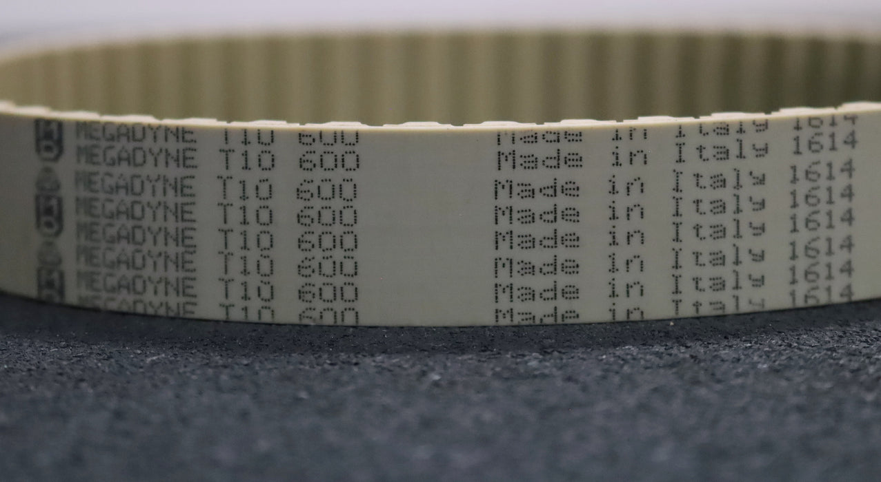 Bild des Artikels MEGADYNE-Zahnriemen-Timing-belt-T10-Breite-25mm-Länge-600mm-unbenutzt