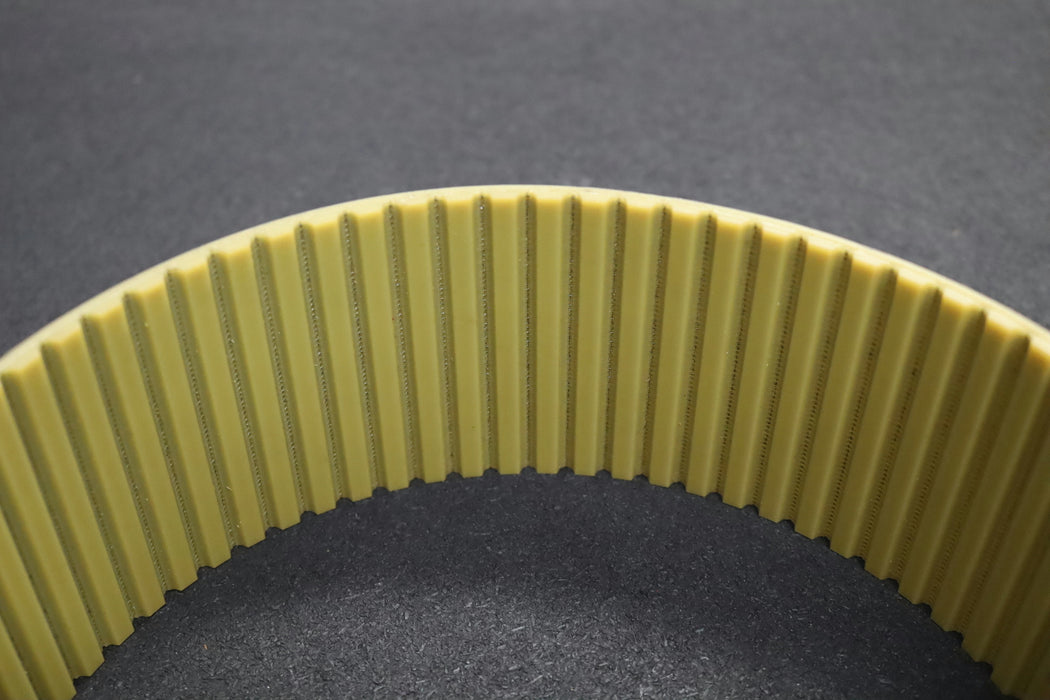 Bild des Artikels MEGADYNE-Zahnriemen-Timing-belt-AT10-Breite-86mm-Länge-660mm-unbenutzt