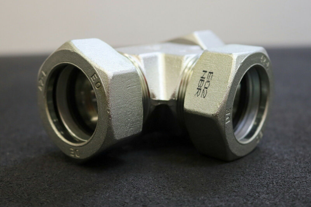 ERMETO T-Verschraubung mit 1 Dichtkegel 1 Rohraußen-Ø 42mm