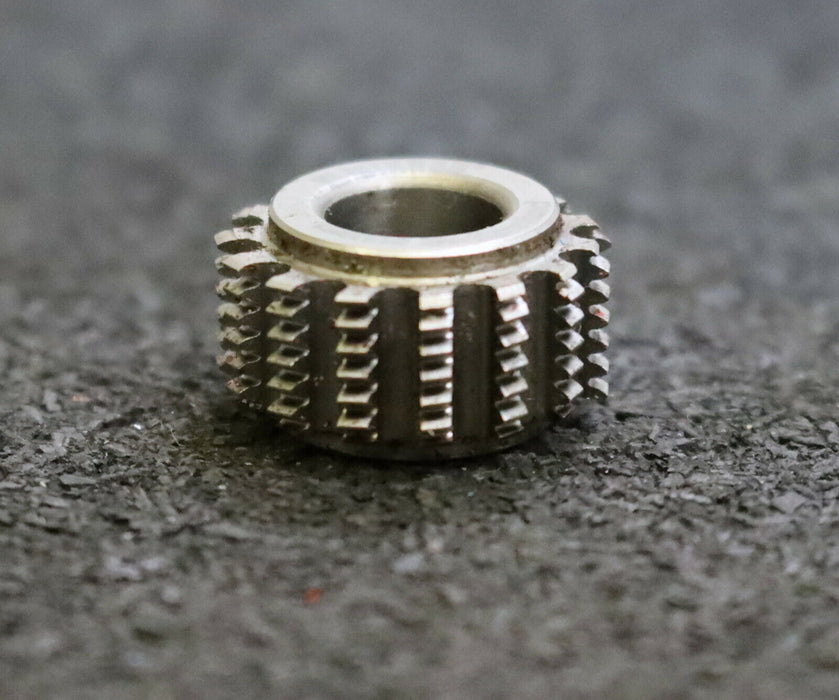 MIKRON Vollstahl-Wälzfräser No. 81697 m= 0,309 ho= 0,92 D4,23 Z10 Ø18x10xØ8mm