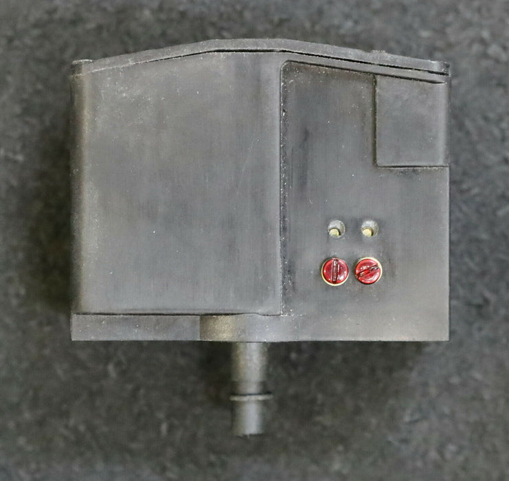 TELEMECANIQUE Starttaster Pushbutton with analogue output 0-15V XEA B15361