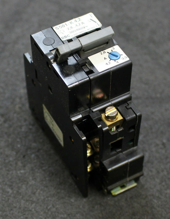ABB BBC 2 Stück - Hochleistungssicherungsautomat S501-K 4,2 2,8-4,2 380/660VAC