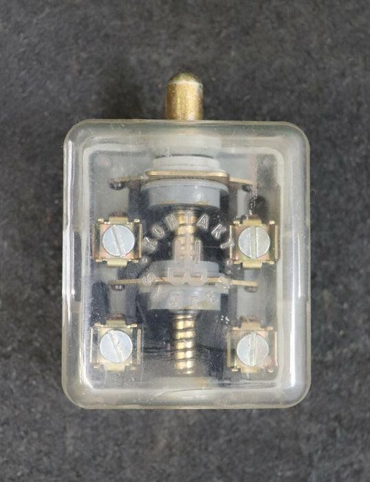 ROBOTRON DDR Schaltkontakt Mikroschalter PE2 380VAC 6A