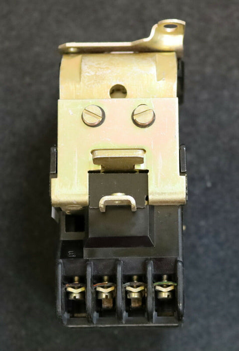 SIEMENS Kontroll-Relais 3TA6802-4B Nennspannung 48VDC 2S + 2Ö Ith = 16A