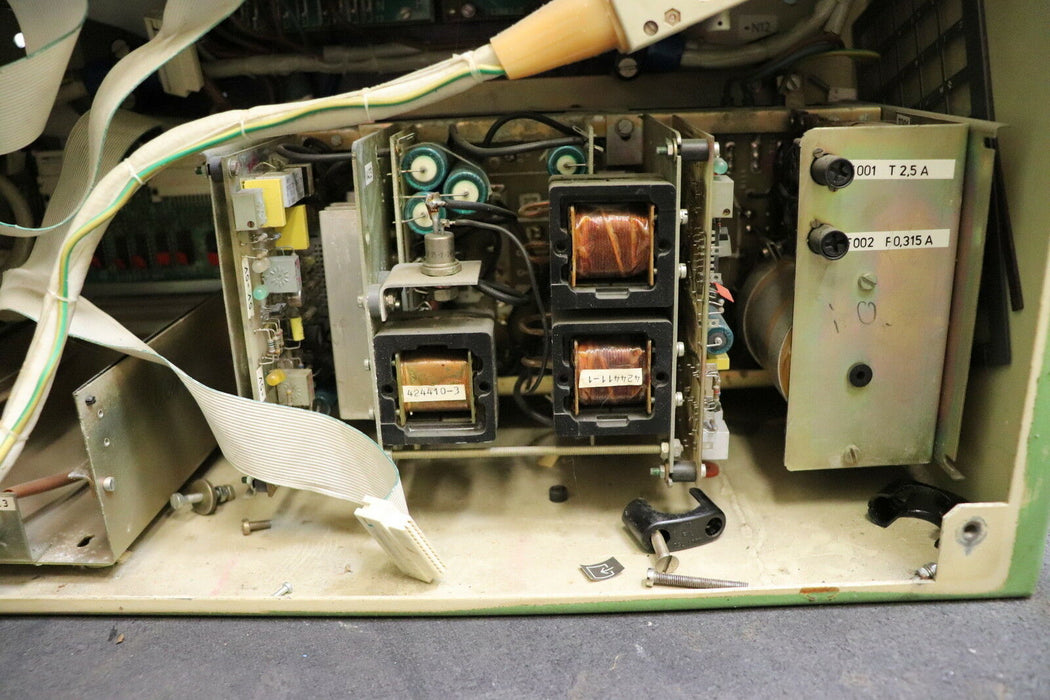 VEM NUMERIK WMW DDR Steuergerät Typ CNC-H 646 13423212 4518 952 Baujahr 1982