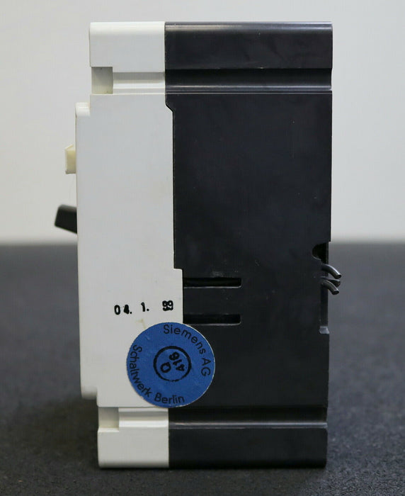 SIEMENS Leistungsschalter In=125A 3VF3211-3FU41-0AB1 100kA Uimp = 8kV 50/60Hz