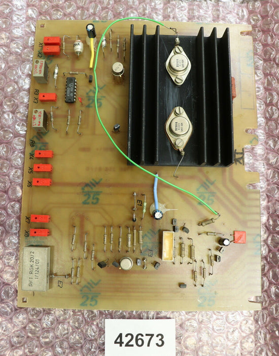 VEB NUMERIK Board NKM 7100 200 01 / D Platine 70011 Bestückung gemäß Bildern