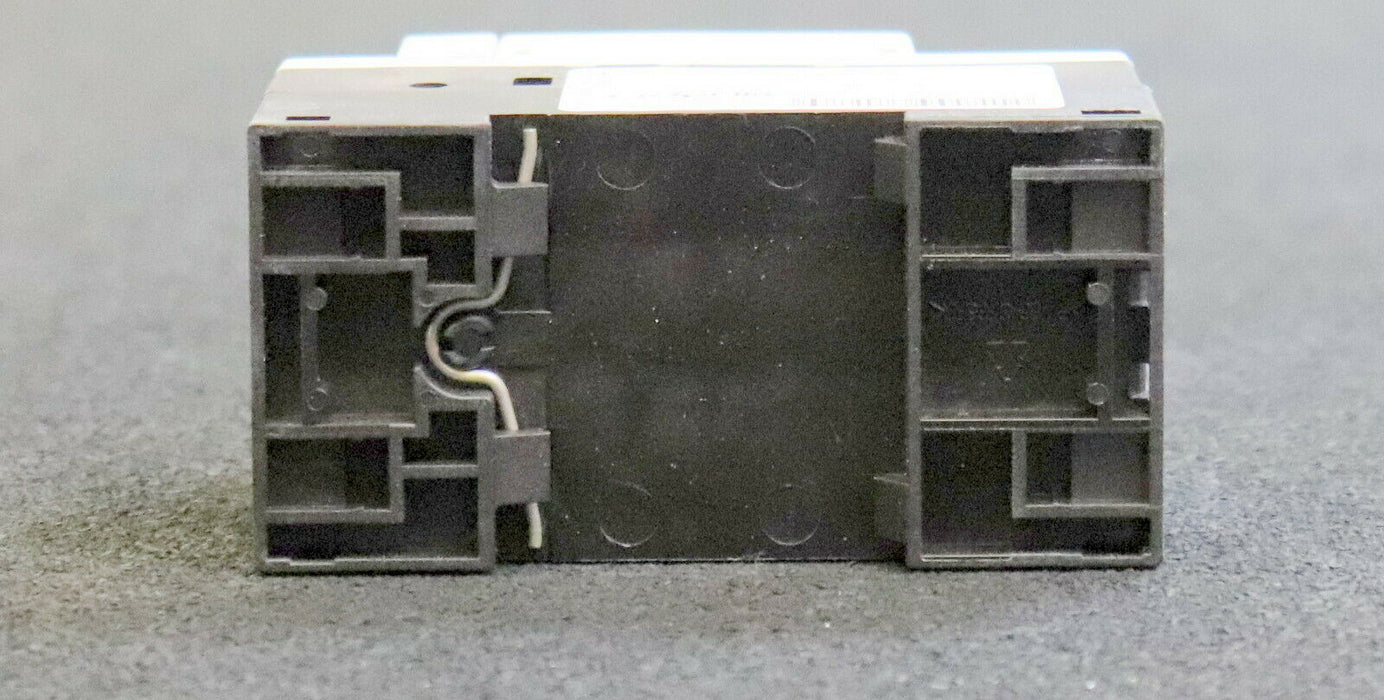 SIEMENS 3 Stück Motorschutzschalter 3RV1011-1BA15 1,4-2,0A 1NO + 1NC