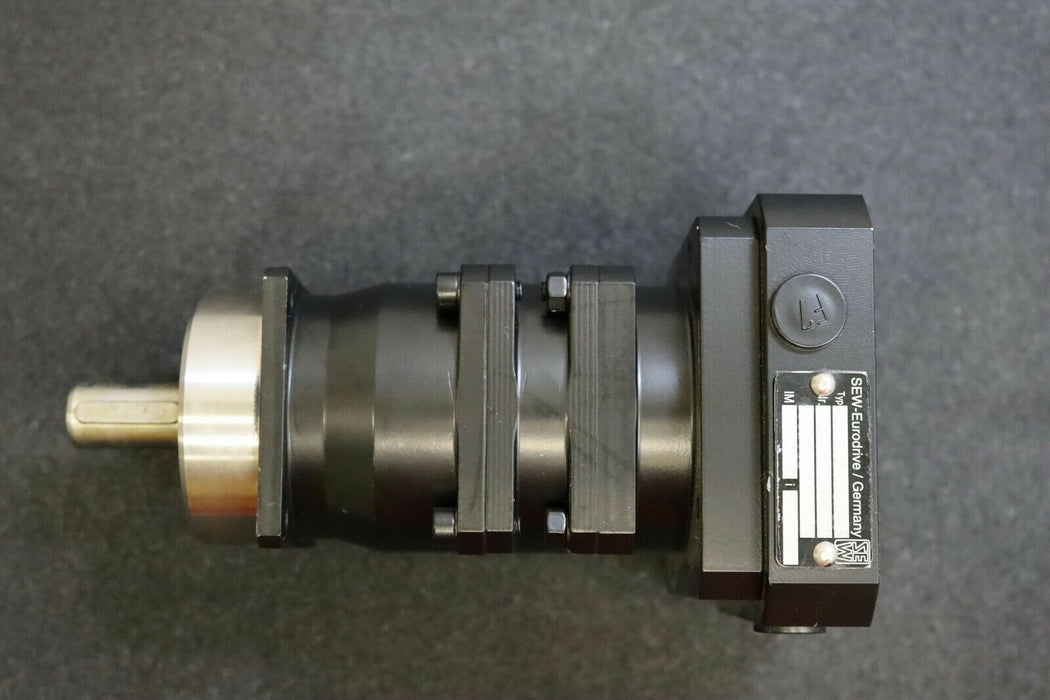 SEW Planetengetriebe i=1:25 PSF212/R/EK13 IMM2 Eingangsbuchse Ø 19mm mit LKN