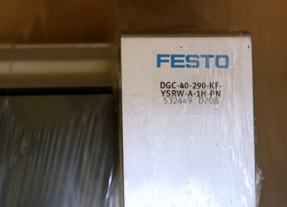 FESTO Pneumatischer Linearantrieb komplett mit Anbauteilen Art.Nr. 532449 DGC-40