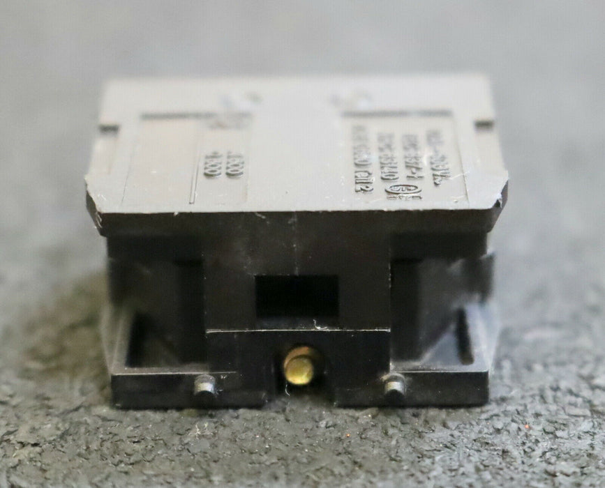 TELEMECANIQUE Kontaktblock XEN-L111 380VAC 10(6)A 3 NO 4 - unbenutzt