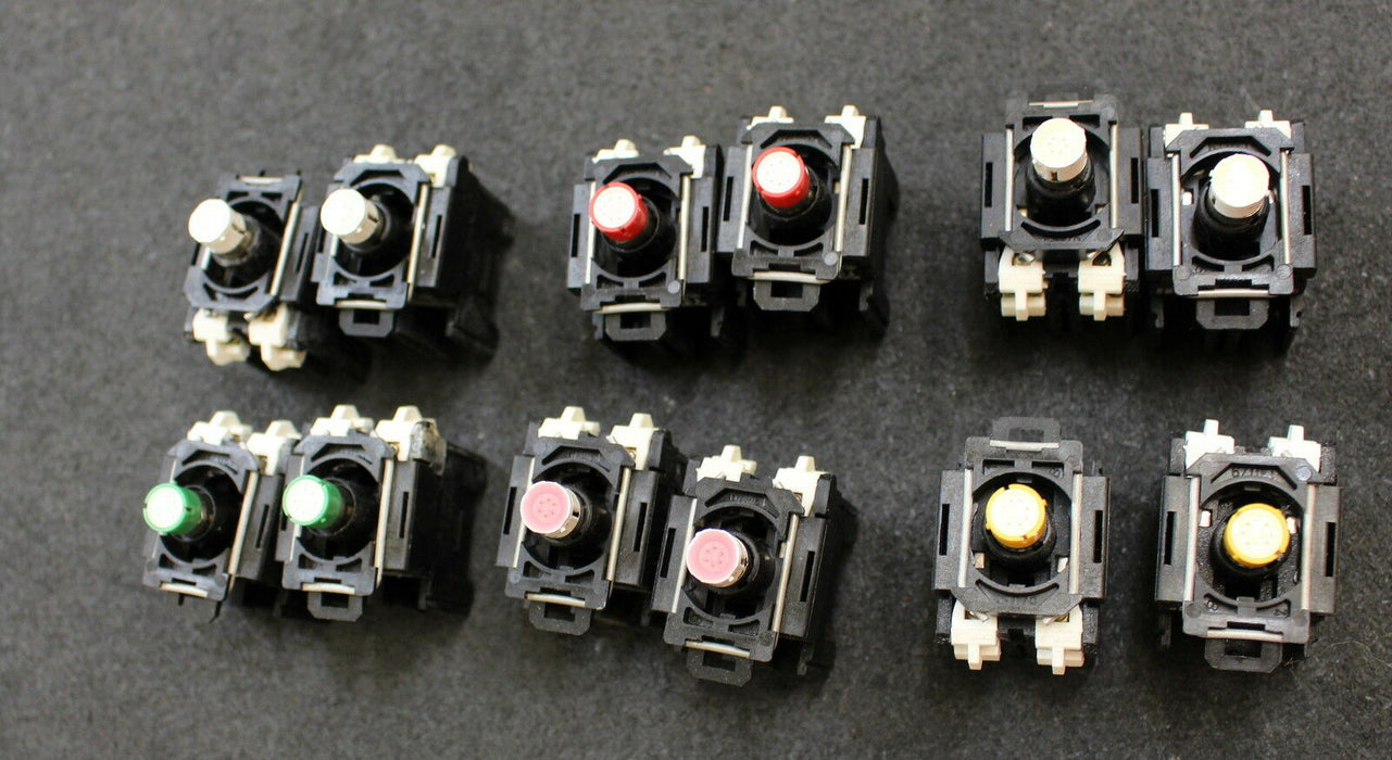 SCHNEIDER TELEMECANIQUE 12 Stück Meldeleuchtenansatz DFSN max. 250V