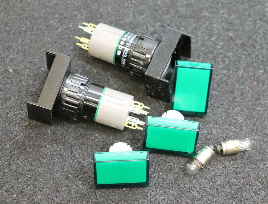 EAO 2 Stück Druckschalter grün Switch Pushbutton DPST-1NO/1NC 100mA 48V 1,2W