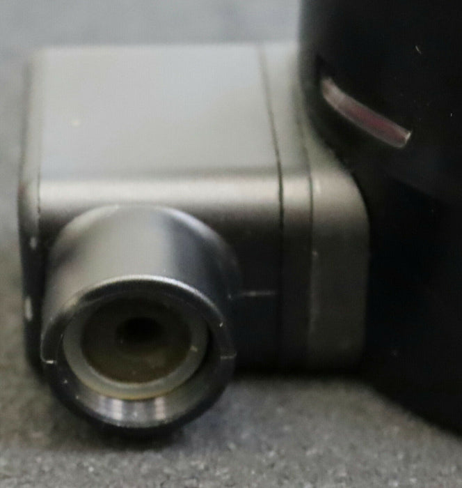 FISCHER Rohrfeder-Manometer MA1103D082000010 0-1,6bar Kl. 1,0 - KE20M100A3H2