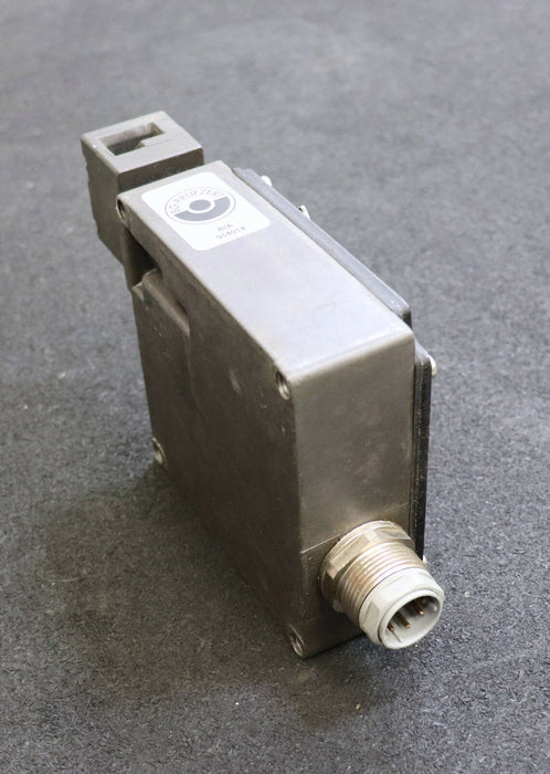 EUCHNER Sicherheitsschalter 24VAC/DC TZ1LE024SR6 gebraucht