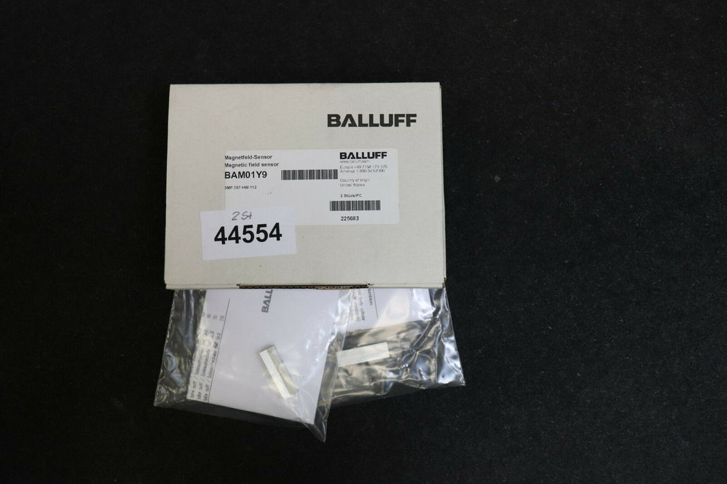 BALLUFF 2 Stück Magnetfeld-Sensor BAM01Y9 BMF307-HW-112 - unbenutzt