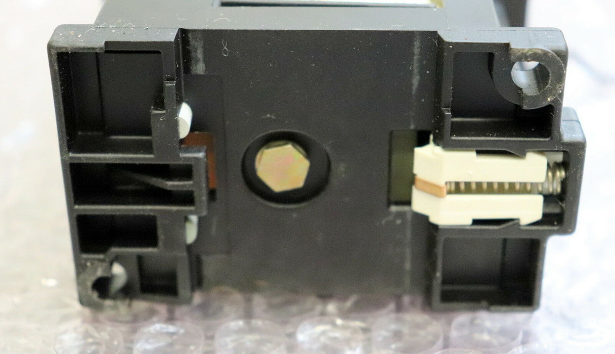 SIEMENS Leistungs-Schütz 3TH4262-0B Typ 44E Spulenspannung 24VDC 6S + 2Ö 6NO+2NC