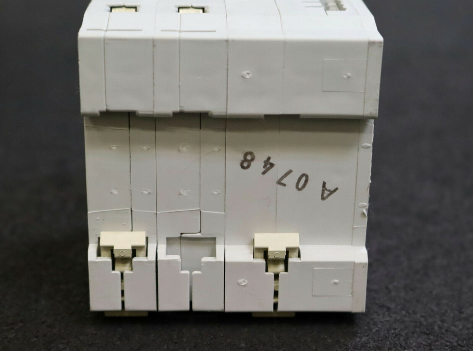 MERLIN GERIN Leistungsschutzschalter Multi 9 Reflex XC40 C16 16A unbenutzt