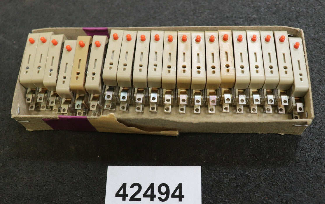 ROBOTRON AUERBACH 4 Stück Kleinmikrotaster C3 220VAC 4A