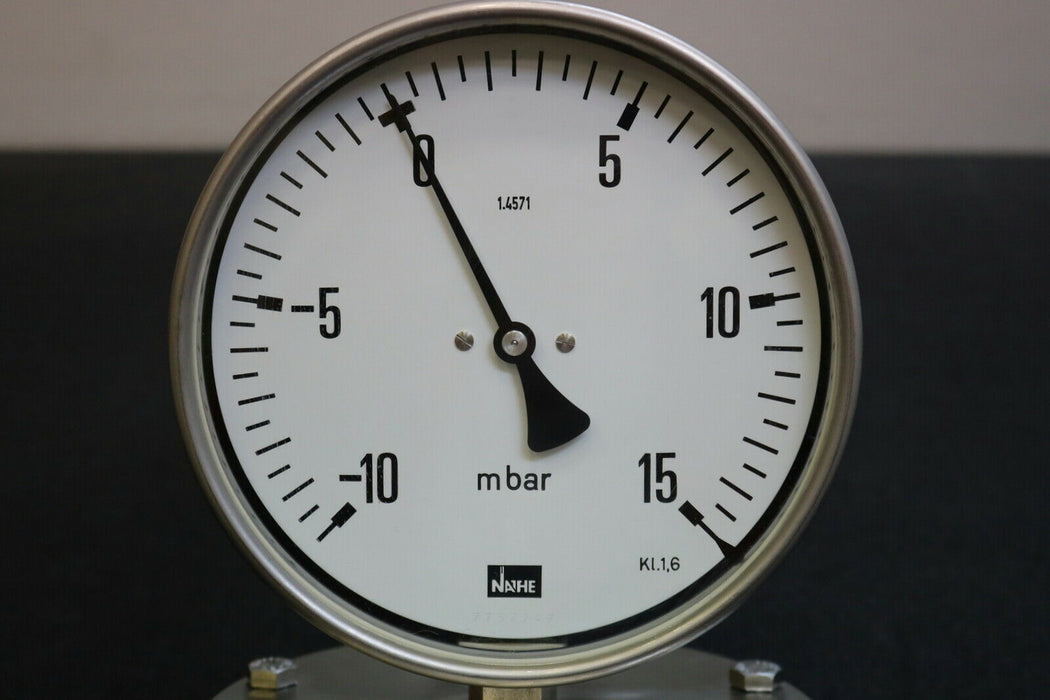 NATHE Plattenfeder-Manometer -10…+15mbar Kl. 1,6 Edelstahl - Anschluss G1/2"