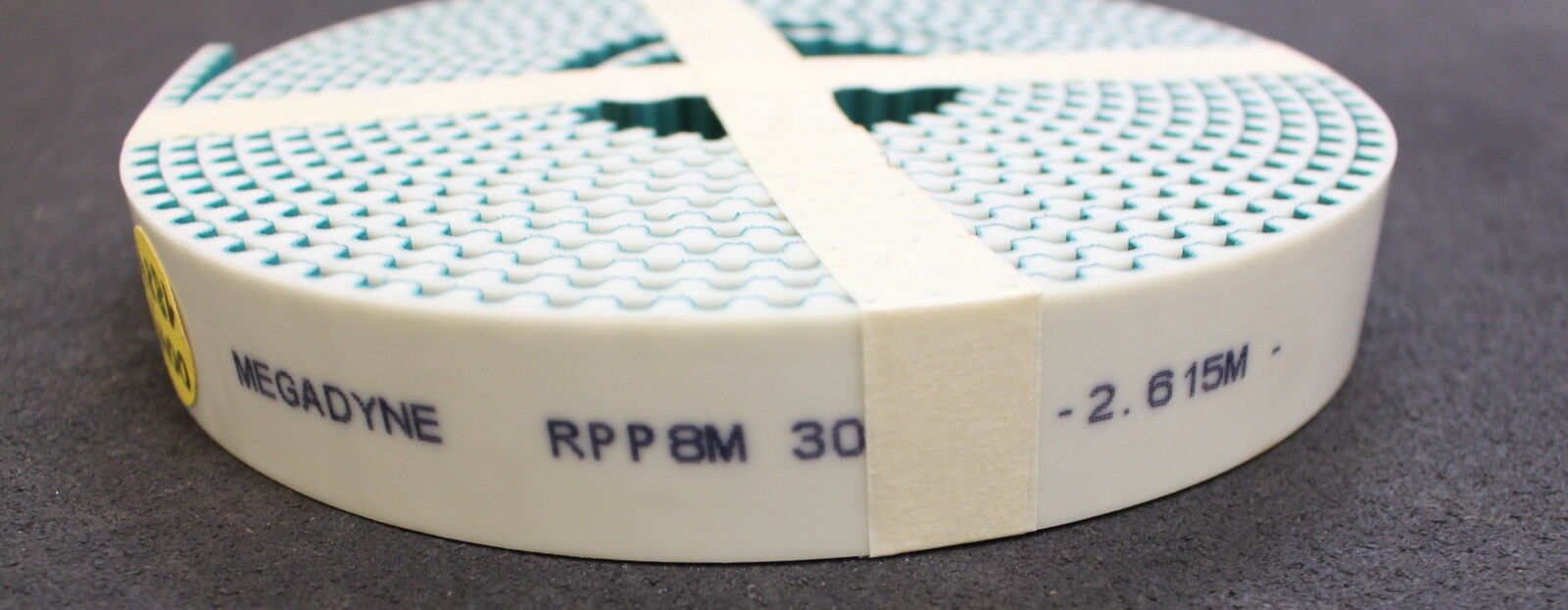 MEGADYNE Zahnriemen MEGALINEAR ZR2615 8M-30 Gesamtlänge 2615mm Breite 30mm