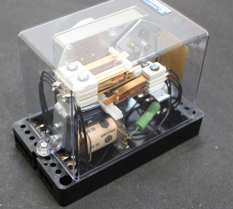 SCHLEICHER Präzisions-Zeitrelais MZU 231 220V - t=1-10s - 500W - Nr. K522733/18