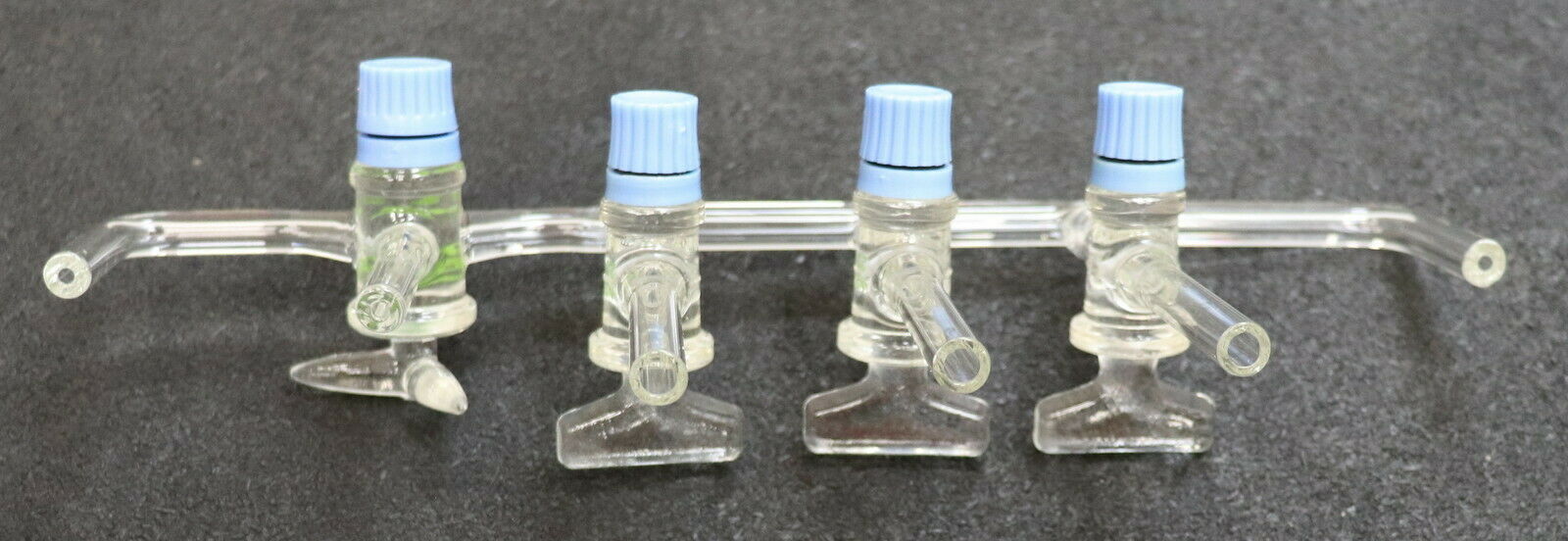 WINZER 4-fach Verteiler fürs Labor mit 4 Glashähnen mit Feststellung Rohr-Ø 8mm