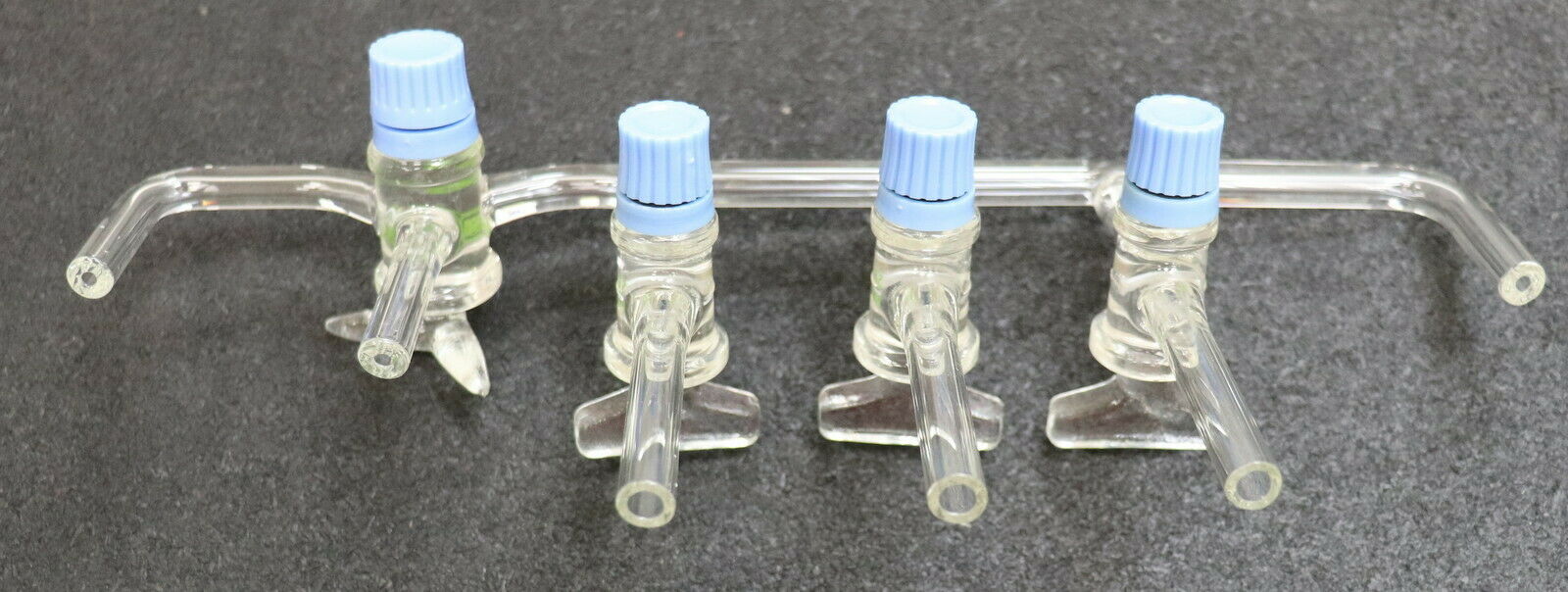 WINZER 4-fach Verteiler fürs Labor mit 4 Glashähnen mit Feststellung Rohr-Ø 8mm