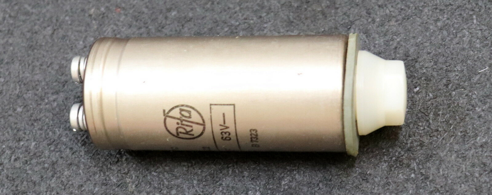 RIFA Kondensator PEH 129MN422 2200µF 63VDC gebraucht