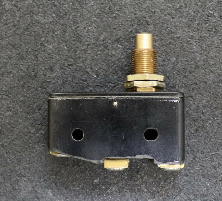 ROBOTRON DDR 3 Stück Mikroschalter Taster A1D1 380V 16A